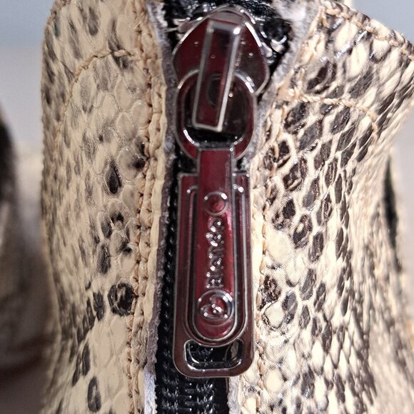 Blondo Waterproof Women's Gray Cream Leather Snake Print Ankle Booties Boots 9M - Picture 5 of 11